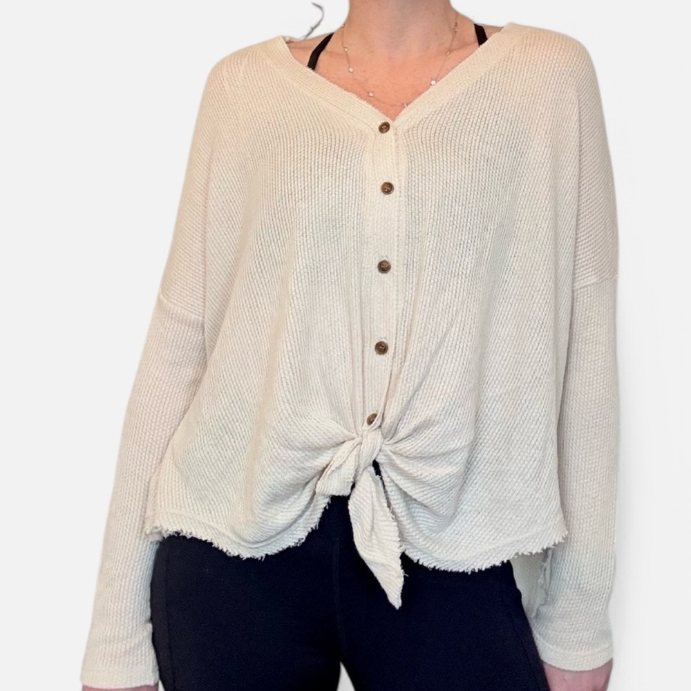 Oversized waffle knit, front tie, thermal sweater. Lightweight. Size small